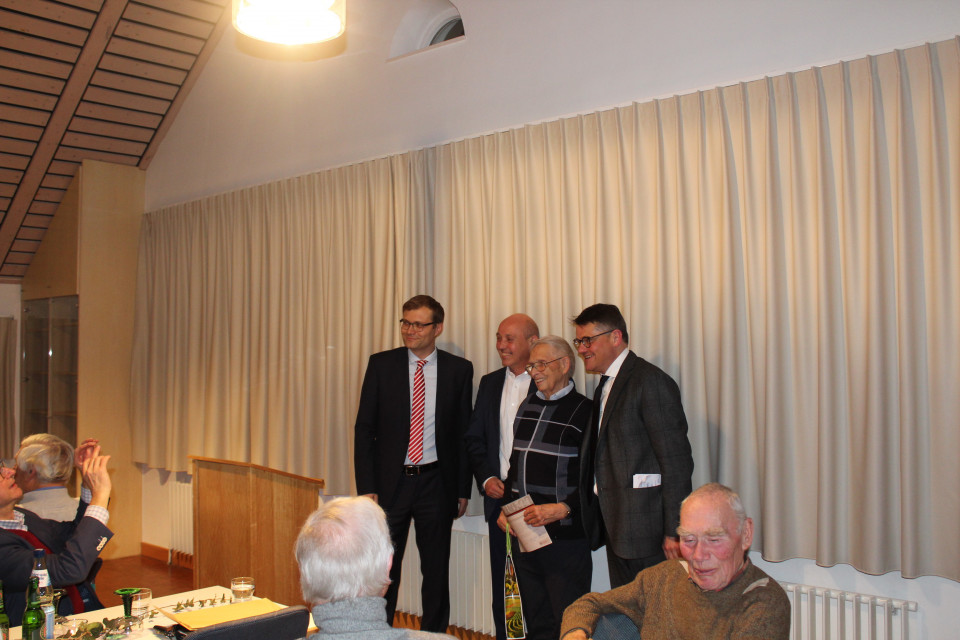 V.l.n.r.: Sebastian Bubenzer, Gottfried Milde (CDU-Kreisvorsitzender), Bernhard Bungert und Boris Rhein
